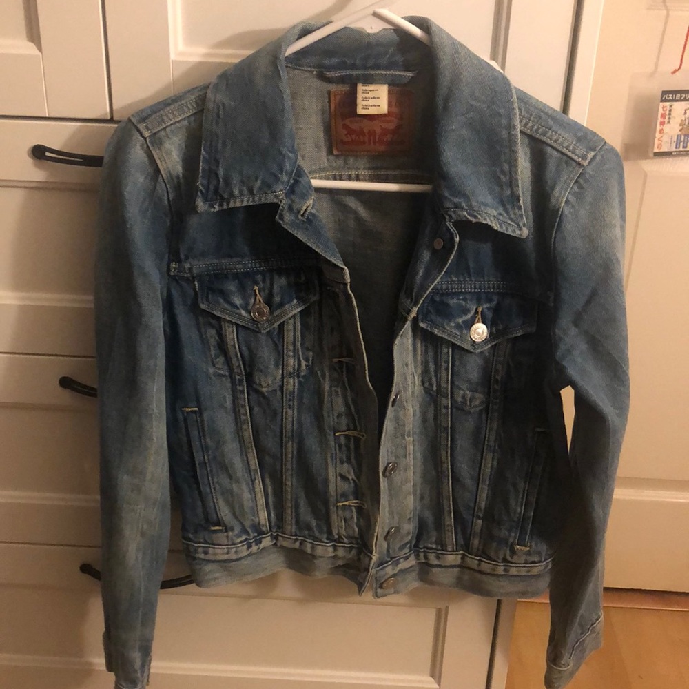 Levi’s denim jacket